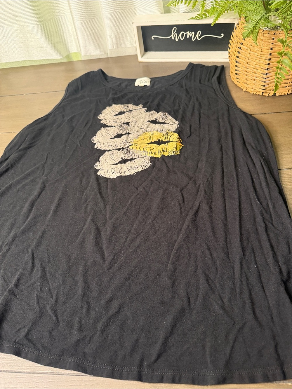 Women’s Black Tank Top with Lip Graphic - Yellow Accent